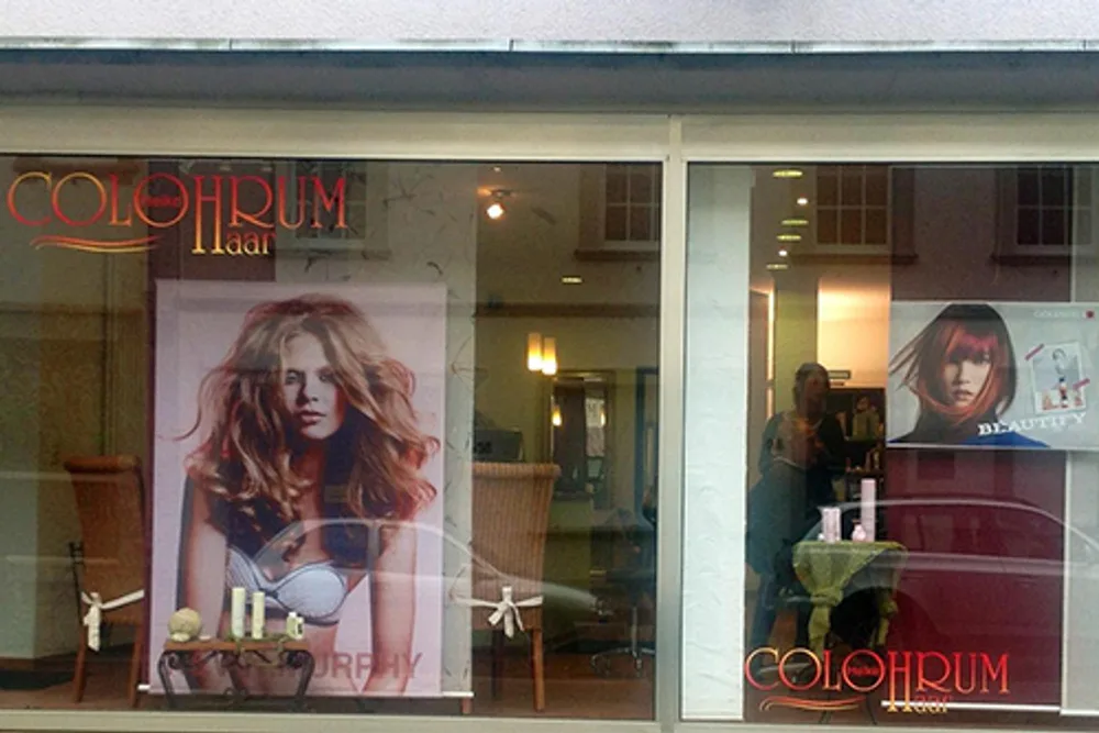 Salon Colohrum Haar von außen, Bendorfer Straße 43 in Neuwied-Engers