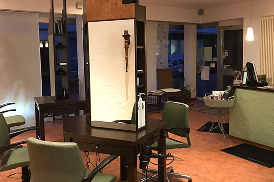 Arbeitsplatz im Salon Colohrum Haar